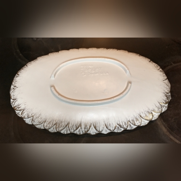 Vintage Royal Haeger Oval Platter Ivory w/Brushed Gold "Water Lily" 364H - Picture 3 of 5